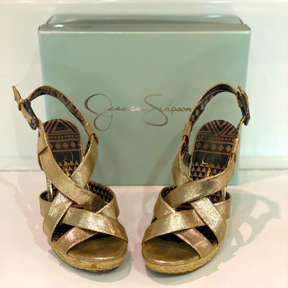 Jessica Simpson Catalina metallic wedges